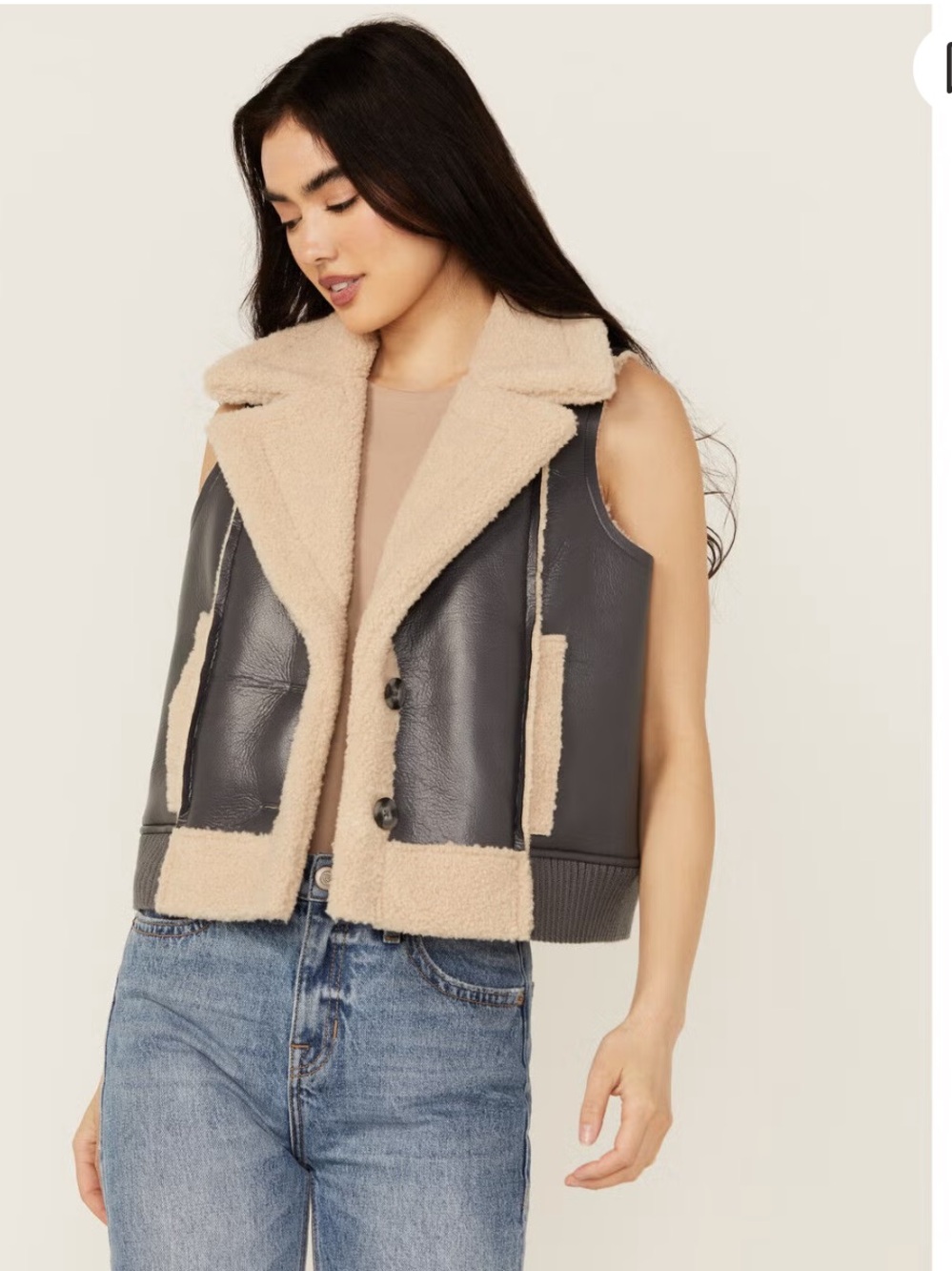 Chloe & Wolf Women's Charles Sherpa Bonded Faux Leather Vest - grey a & Cream
